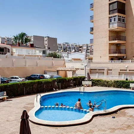 Apartamento Con Vista Al Mar - O&y 10 * Torrevieja