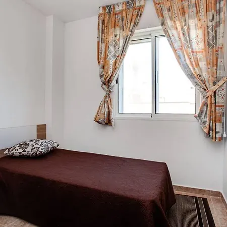 Apartamento Con Vista Al Mar - O&y 10 * Torrevieja