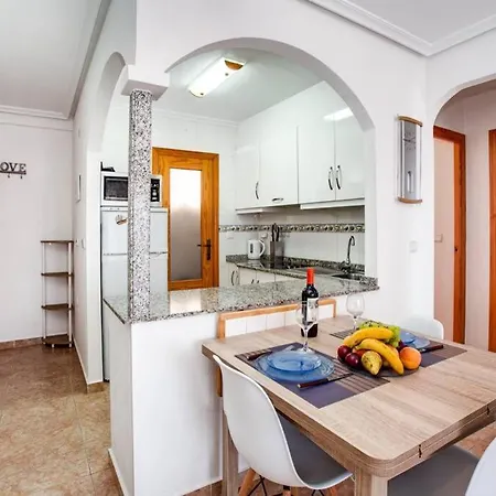 Apartamento Con Vista Al Mar - O&y 10 * Torrevieja