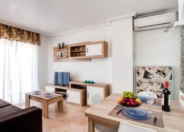 Apartamento Con Vista Al Mar - O&y 10 * Torrevieja