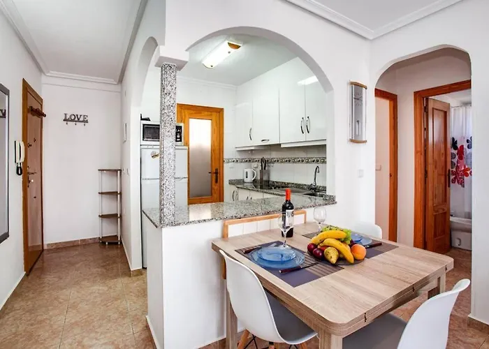 Apartamento Con Vista Al Mar - O&y 10 * Torrevieja